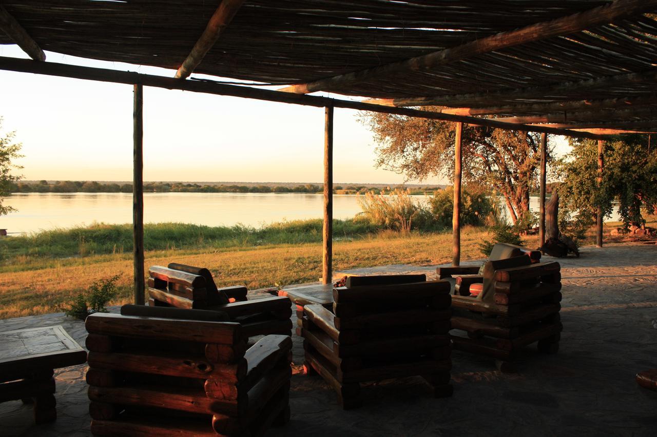 Big 5 Toro Lodge Kasane Exterior photo